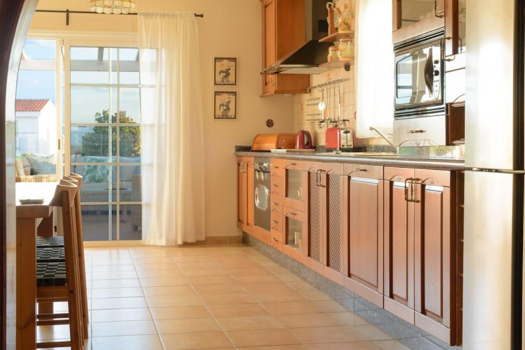 Villa Con Piscina En La Playa La Estrella  Kültér fotó